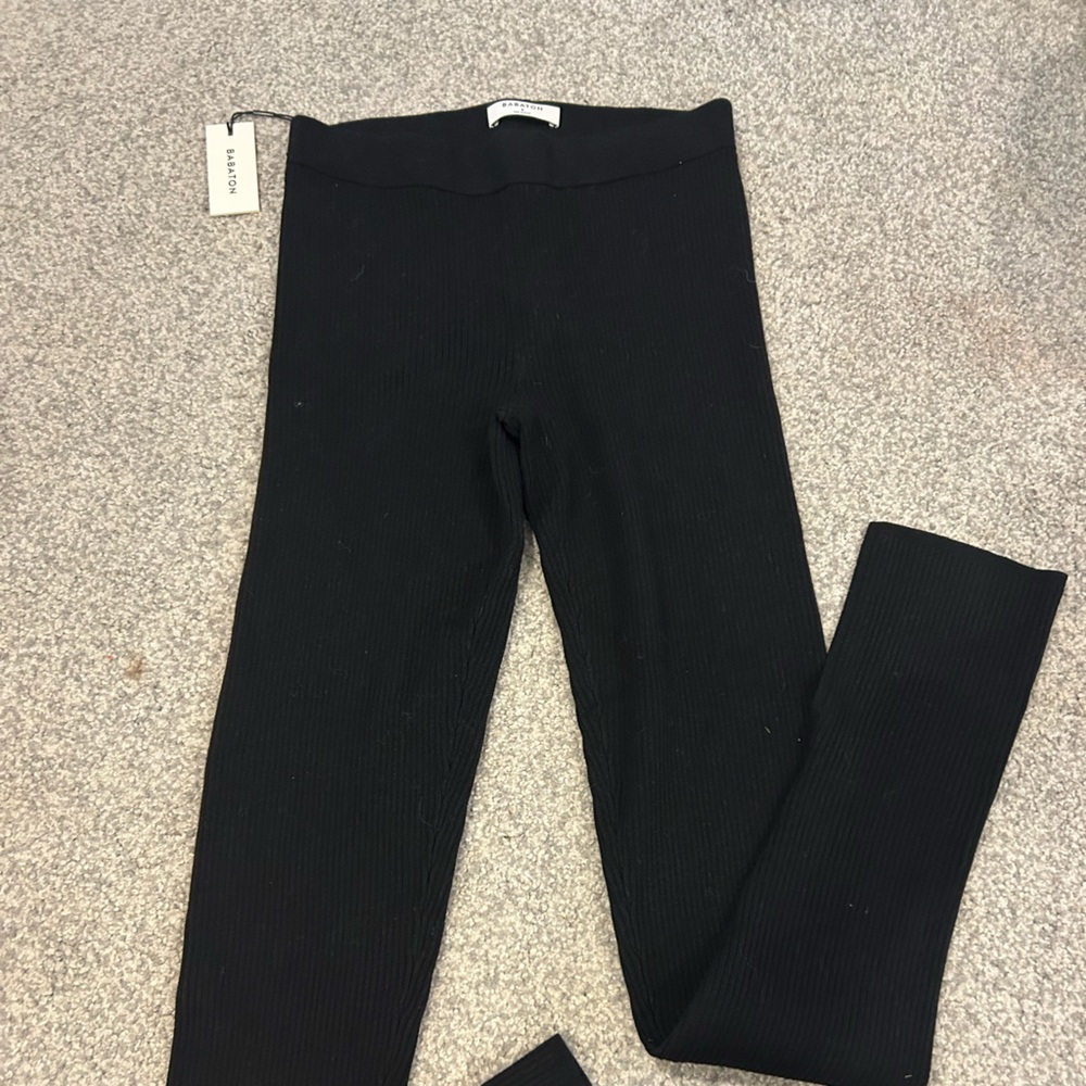 Aritzia Babaton Black ribbed leggings